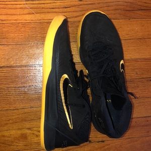 Black mamba basketball sneakers